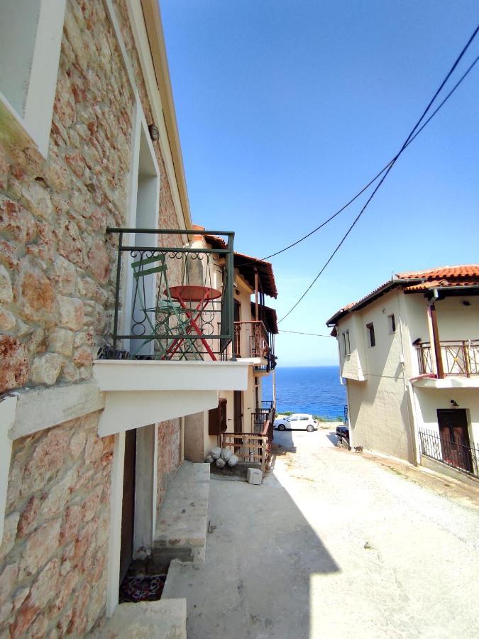 Habezeiko - The Vintage House Villa Afytos Exterior photo